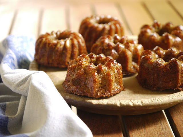 Rose Carrarini's pistachio cakes