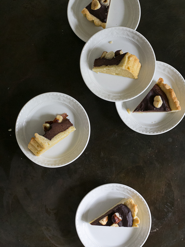 double chocolate tart with hazelnuts-2