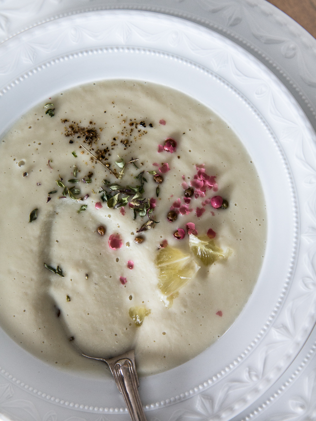 creamy cauliflower soup with lemon and thyme